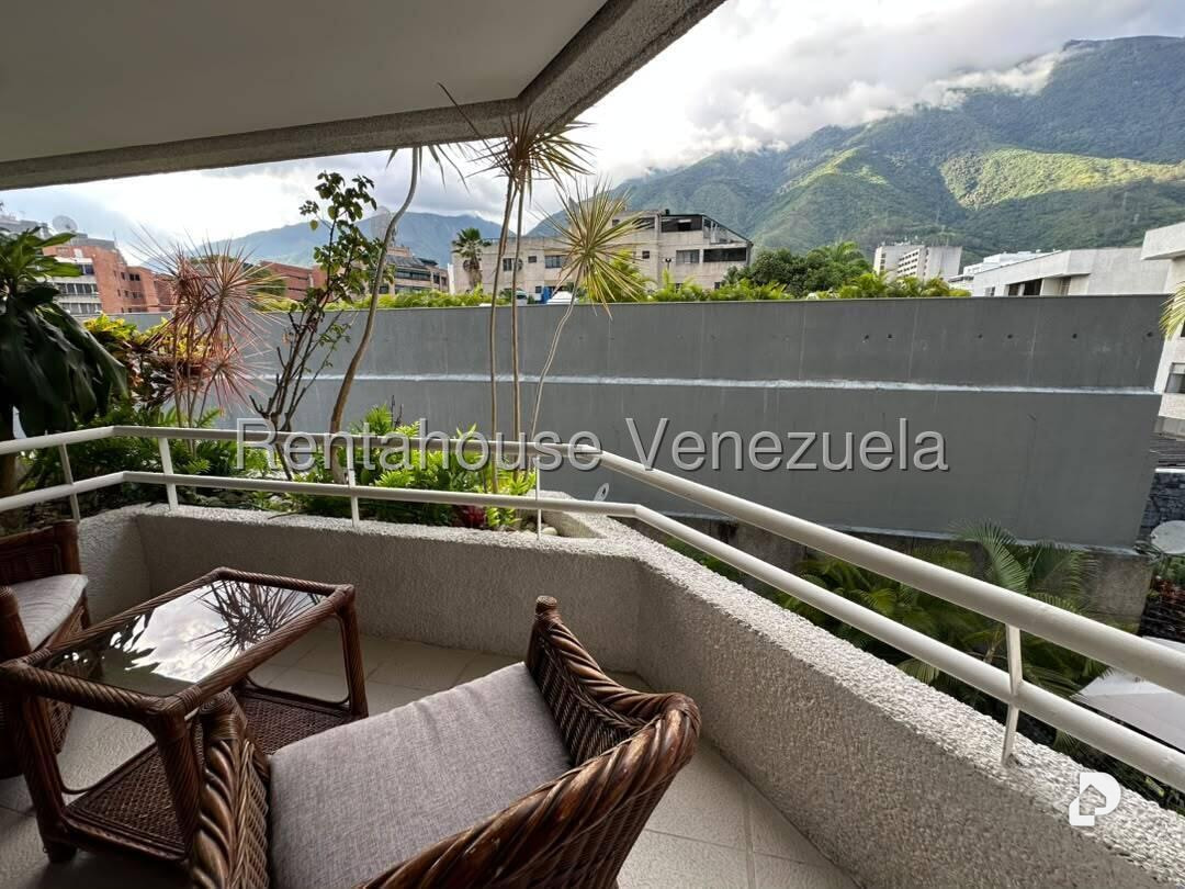 Apartamento en Altamira, Caracas – 12
