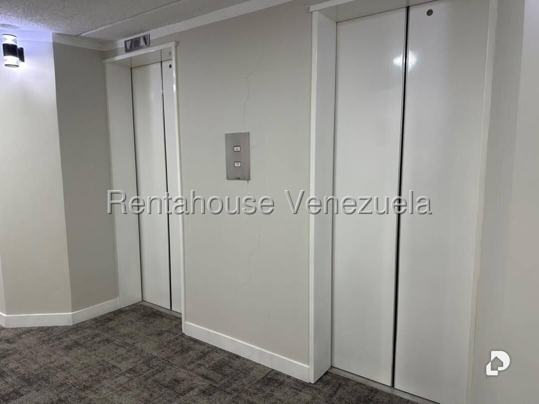 Apartamento en Altamira, Caracas – 19