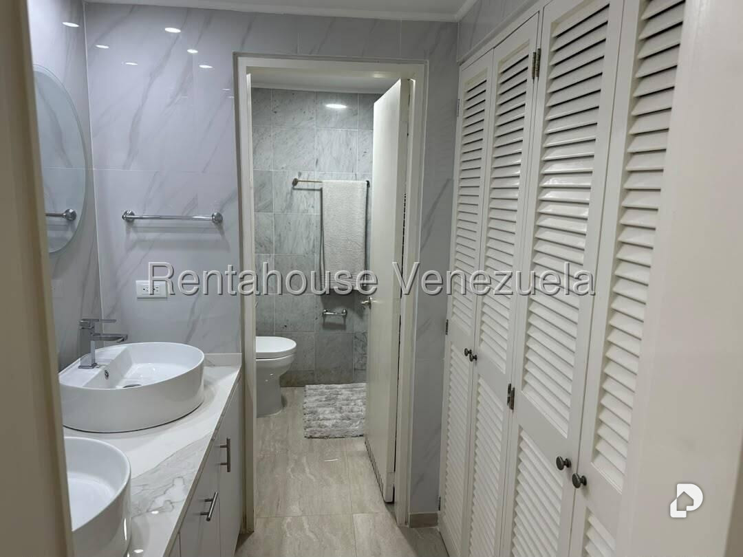 Apartamento en Altamira, Caracas – 10
