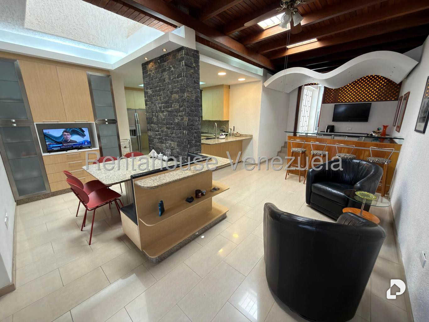 Casa en Alto Prado, Caracas – 16