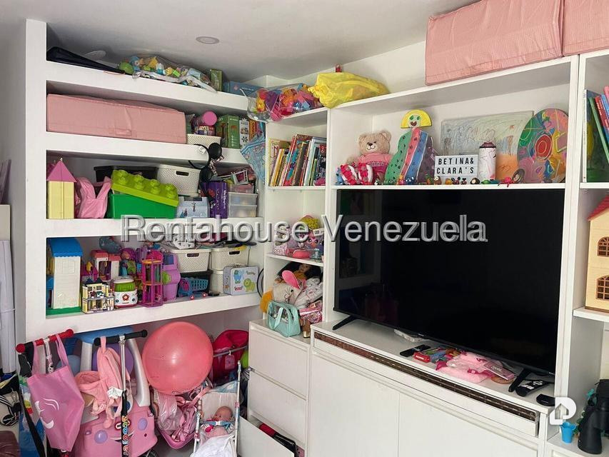 Apartamento en Lomas de Las Mercedes, Caracas – 19