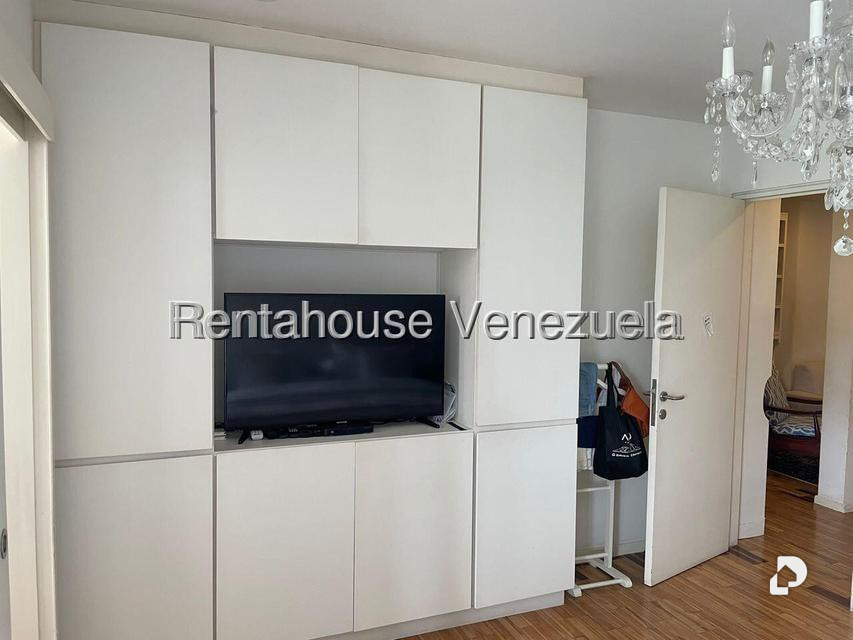 Apartamento en Lomas de Las Mercedes, Caracas – 30