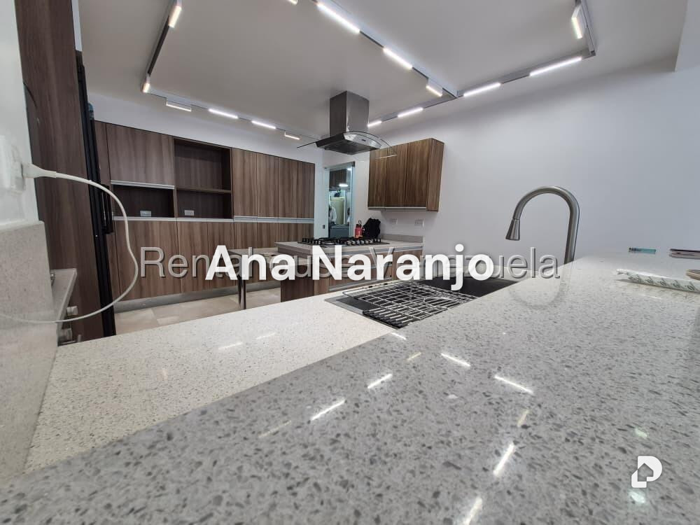 Apartamento en La Boyera, Caracas – 16