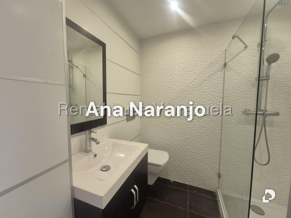 Apartamento en La Boyera, Caracas – 32