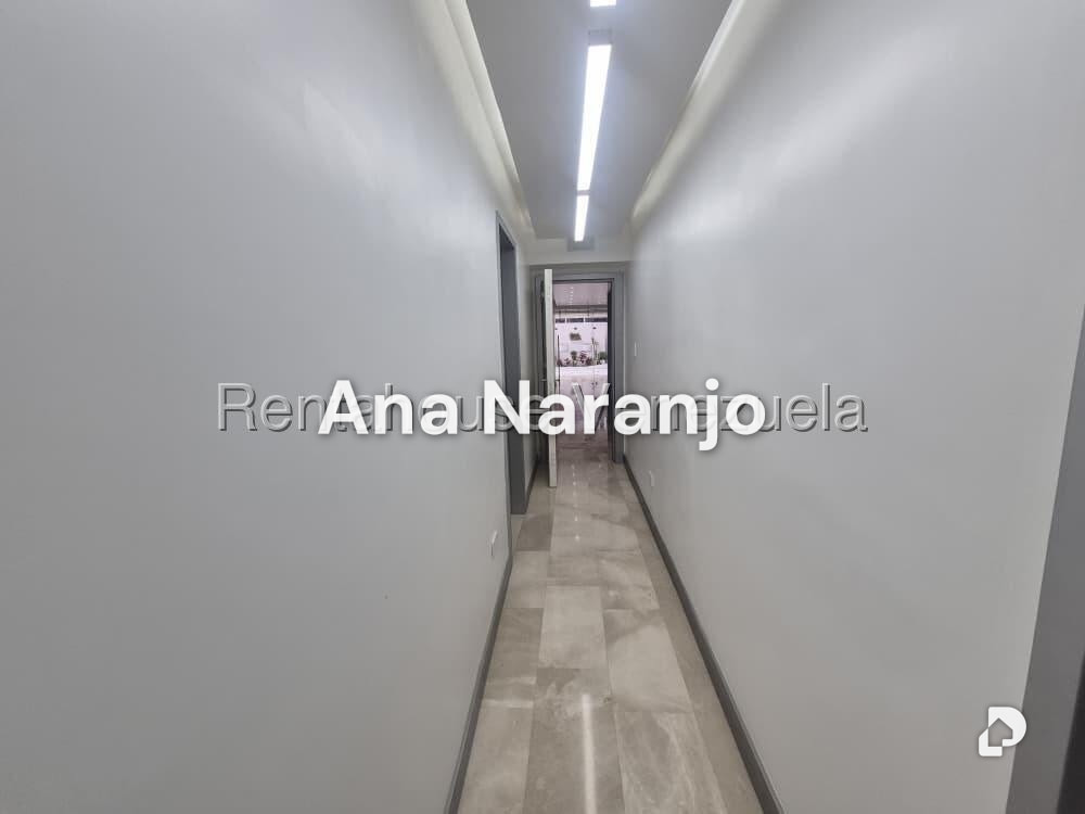 Apartamento en La Boyera, Caracas – 25