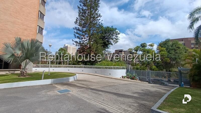 Apartamento en Los Naranjos (del Cafetal), Caracas – 2