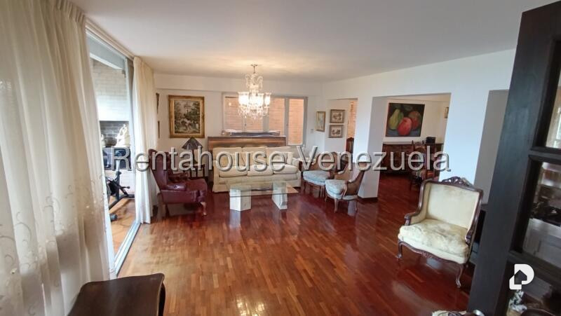 Apartamento en Los Naranjos (del Cafetal), Caracas – 30