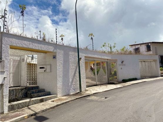 Casa en La Lagunita, Caracas - 1