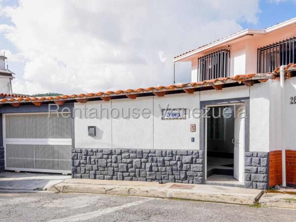 Casa en Alto Prado, Caracas - 1