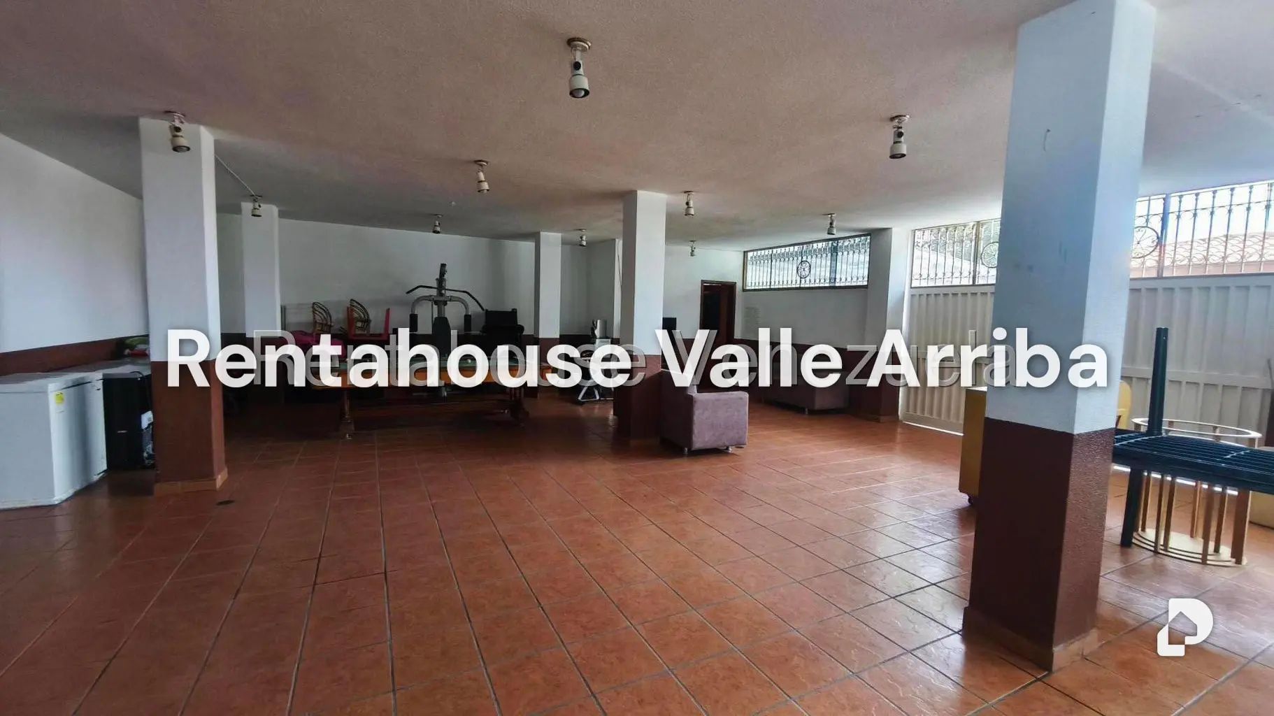 Casa en El Marqués, Caracas – 23
