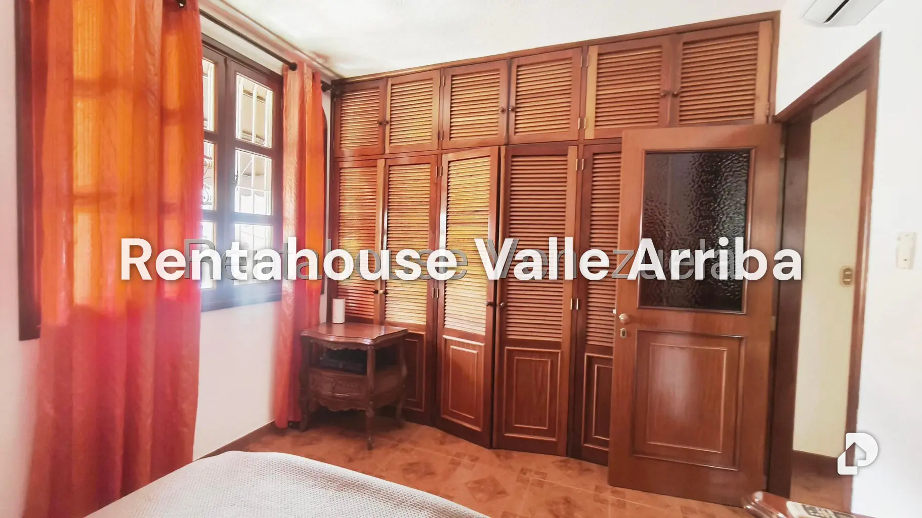 Casa en El Marqués, Caracas – 17