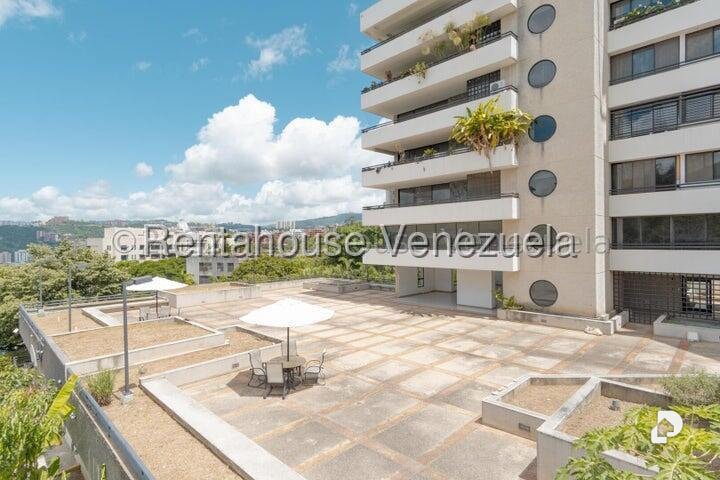 Apartamento en Colinas de Valle Arriba, Caracas – 1