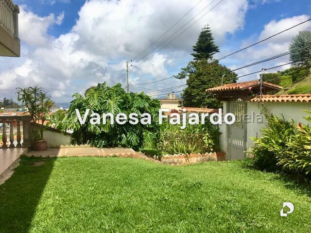 Casa en Club de Campo, San Antonio de Los Altos – 1