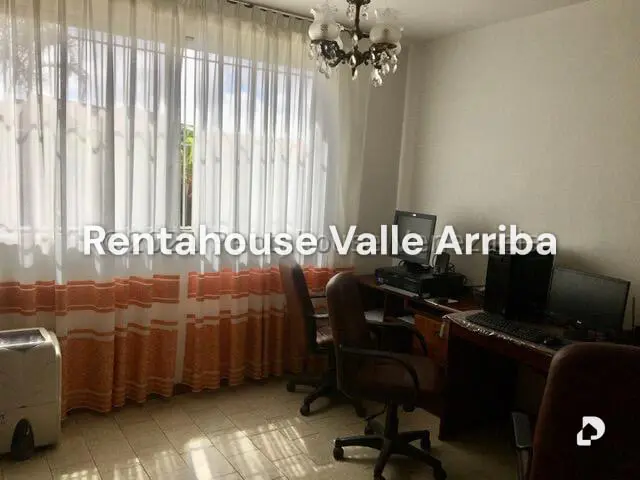 Casa en Club de Campo, San Antonio de Los Altos – 28