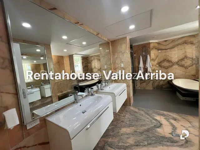 Apartamento en Altamira, Caracas – 17