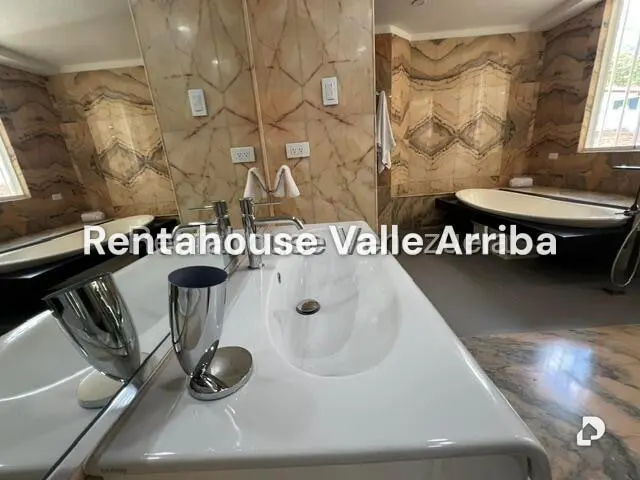 Apartamento en Altamira, Caracas – 18