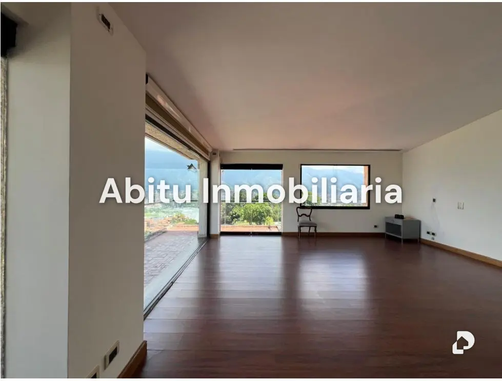 Casa en Lomas del Mirador, Caracas – 15