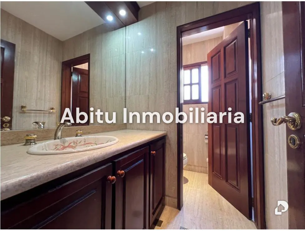 Casa en Lomas del Mirador, Caracas – 27