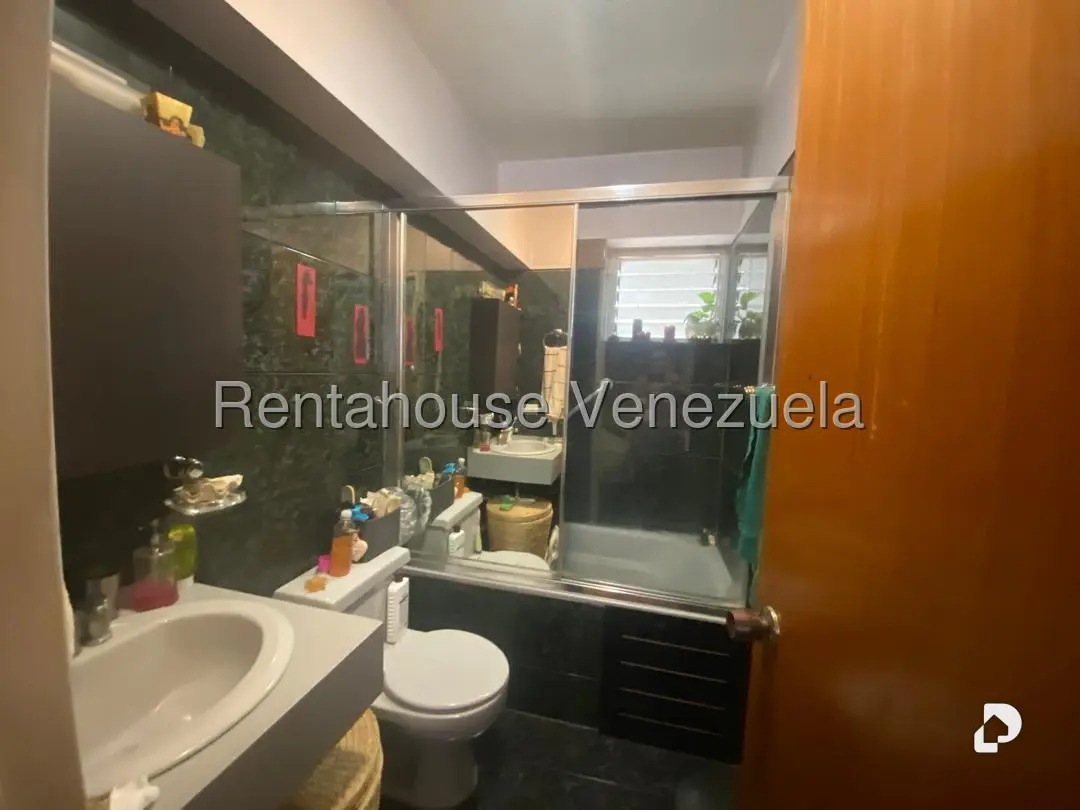 Apartamento en Bello Monte, Caracas – 13