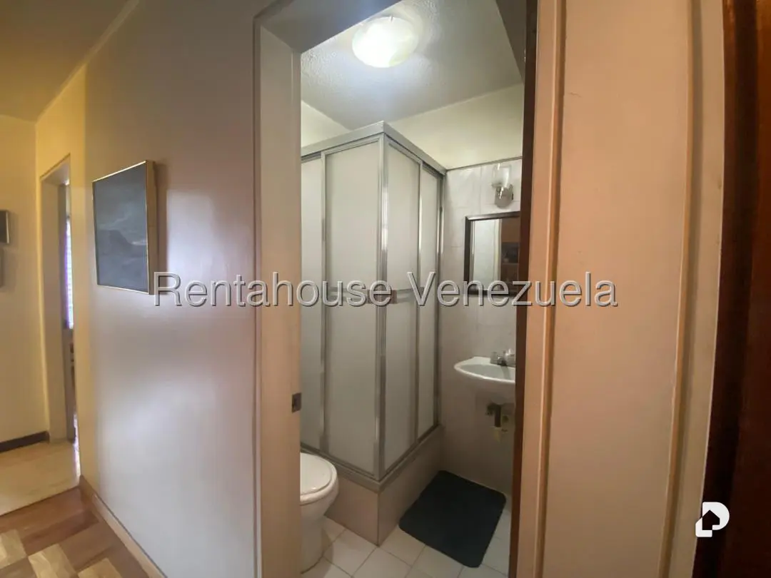Apartamento en Bello Monte, Caracas – 18