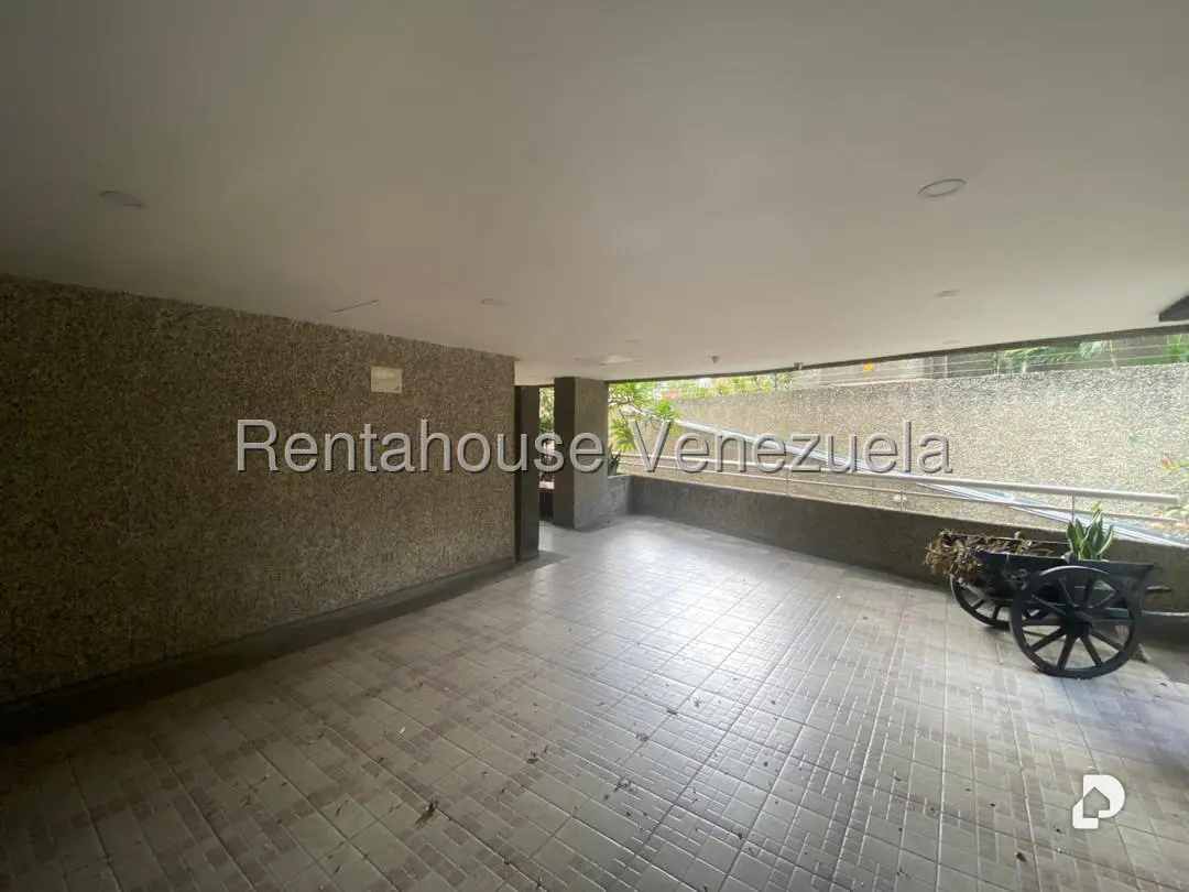 Apartamento en Bello Monte, Caracas – 22
