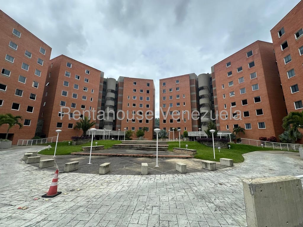 Apartamento en El Cigarral, Caracas - 1