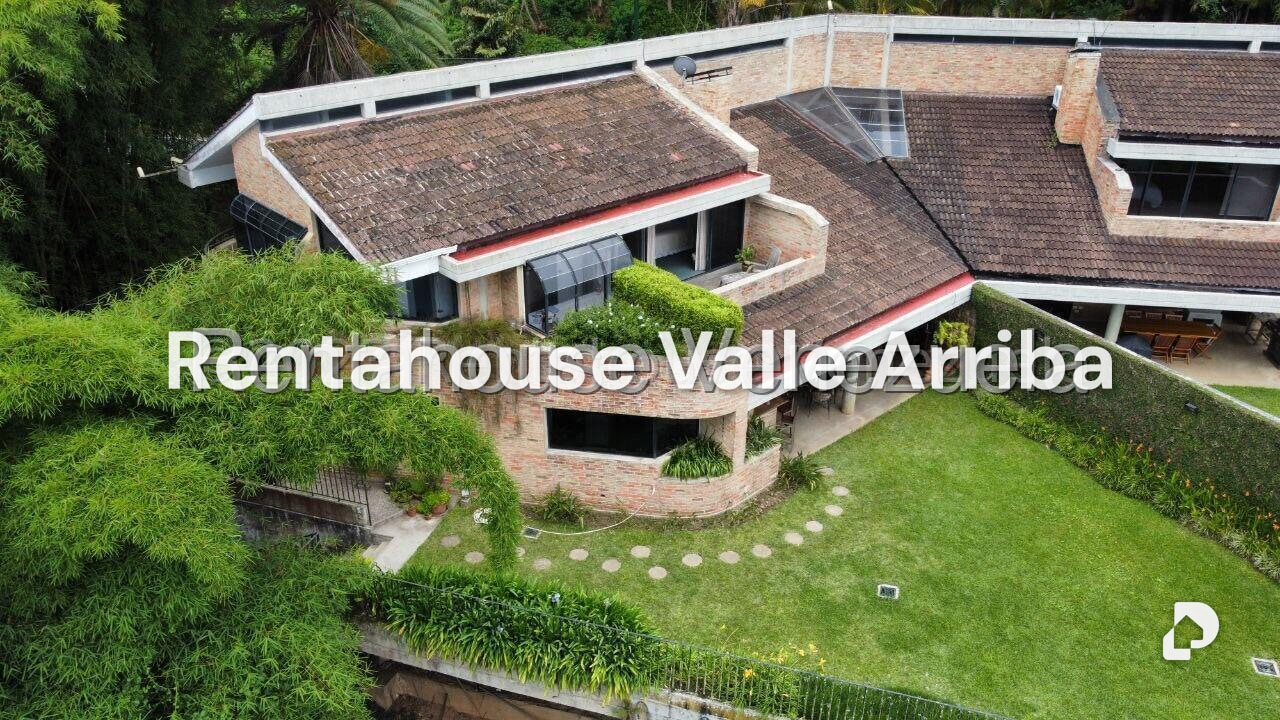 Casa en Alto Hatillo, Caracas – 2