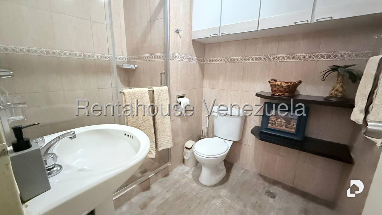 Apartamento en Bello Monte, Caracas – 17