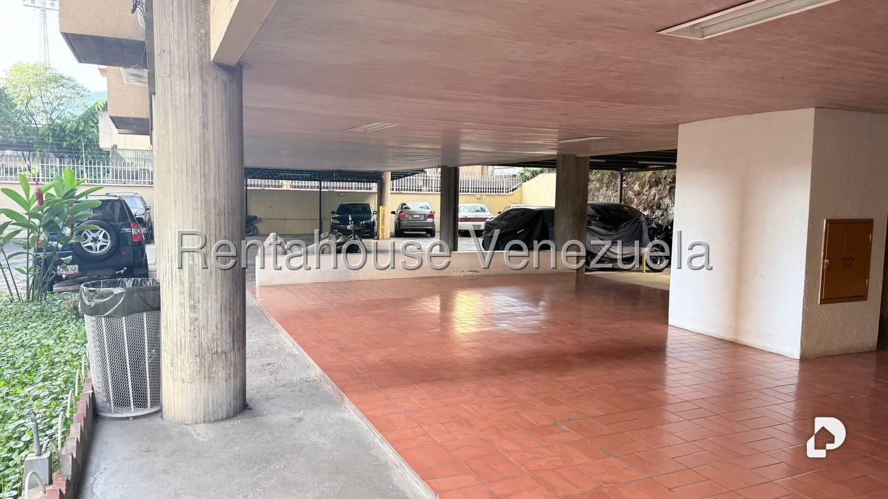 Apartamento en Bello Monte, Caracas – 23