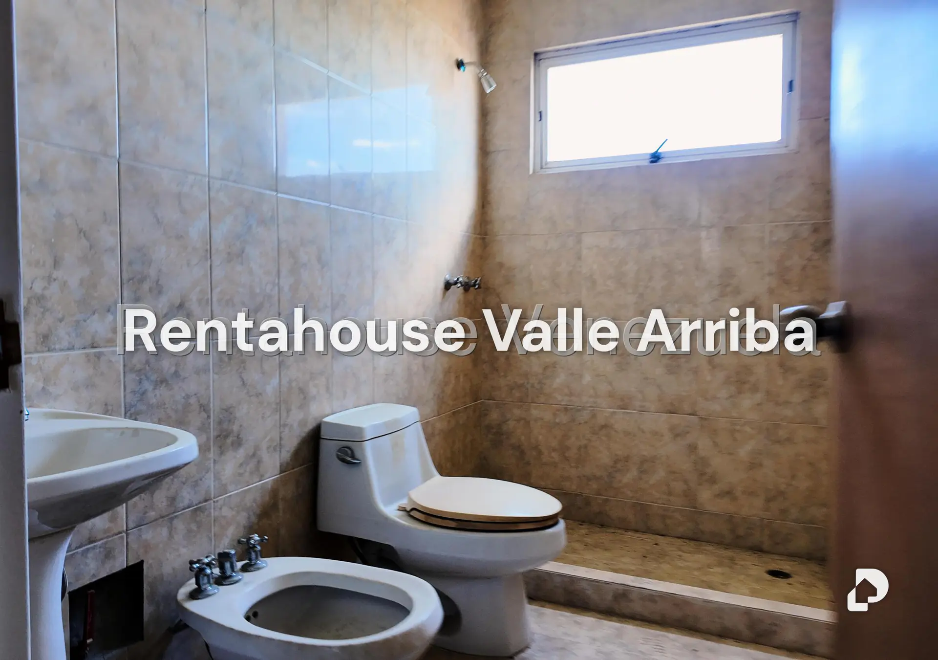 Apartamento en Oripoto, Caracas – 17