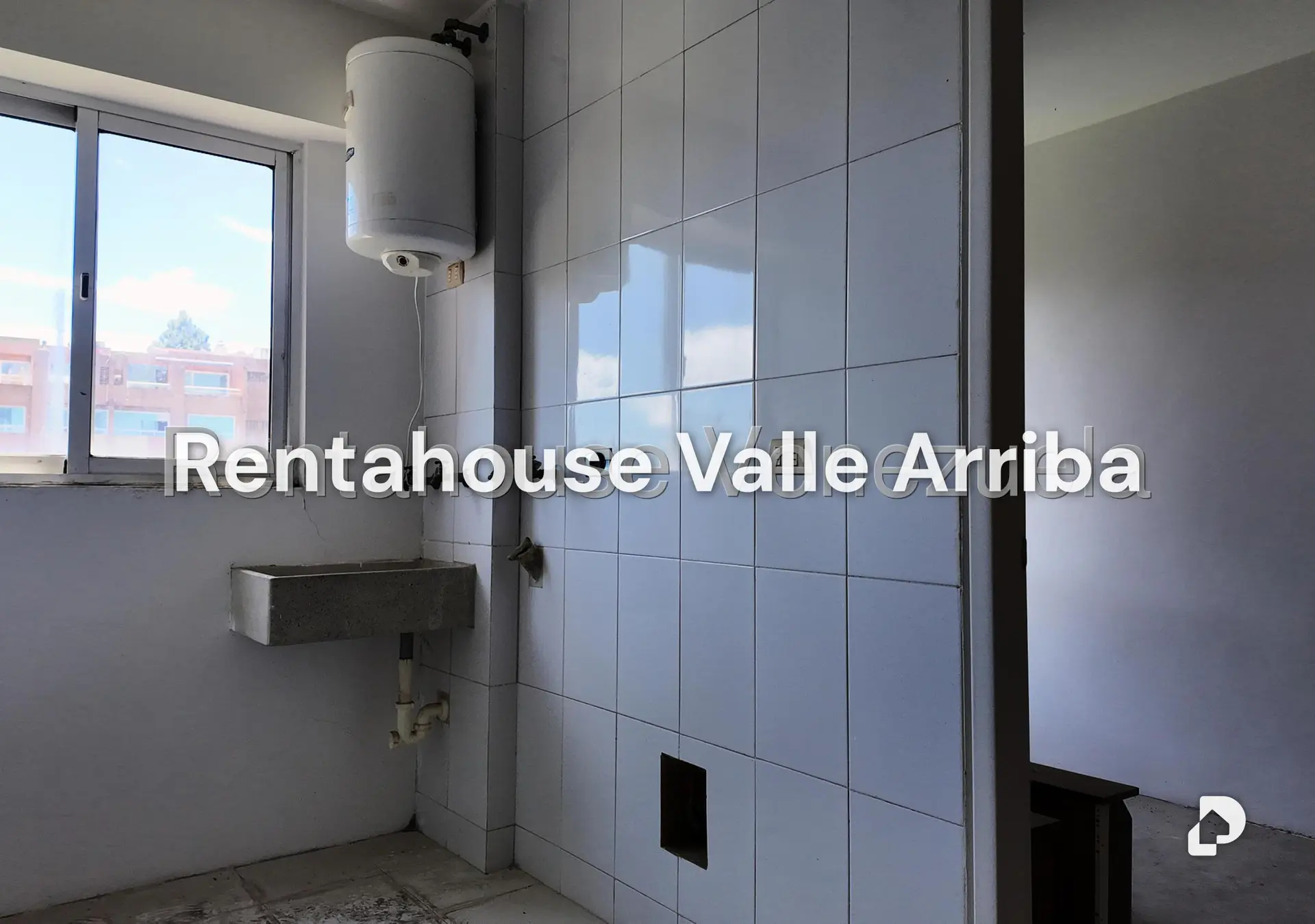 Apartamento en Oripoto, Caracas – 10