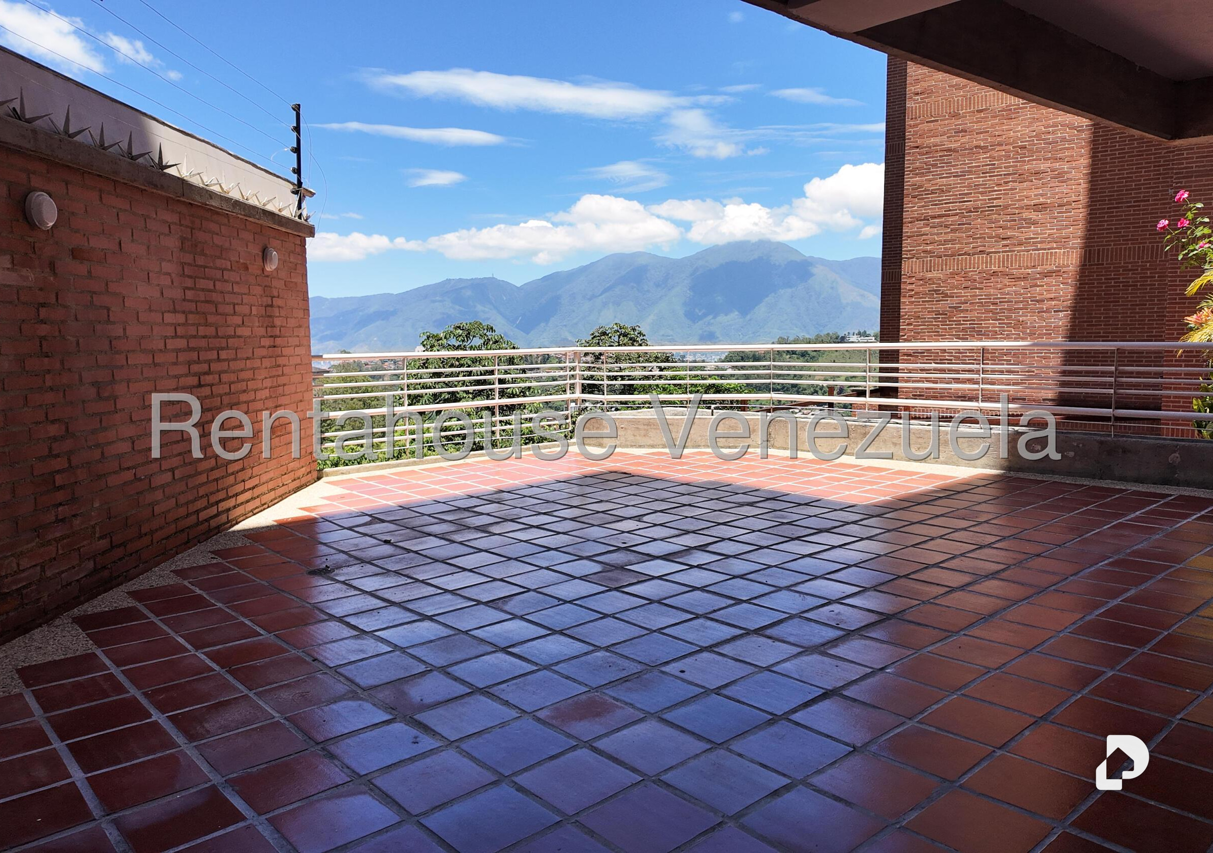 Apartamento en Oripoto, Caracas – 28