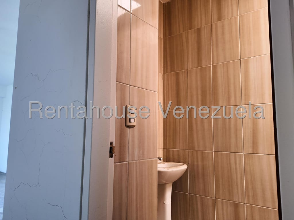 Apartamento en Oripoto, Caracas - 1
