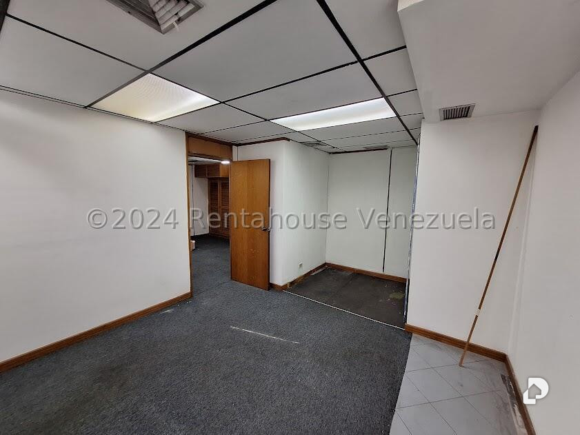 Oficina en Sabana Grande, Caracas – 3