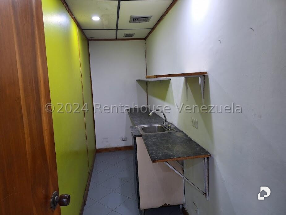 Oficina en Sabana Grande, Caracas – 4