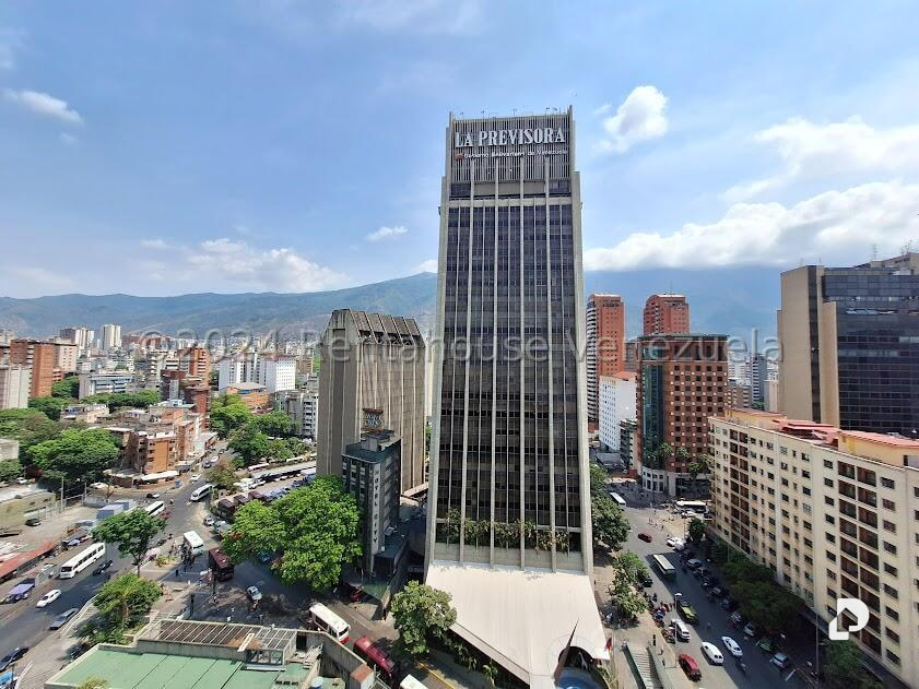 Oficina en Sabana Grande, Caracas – 8