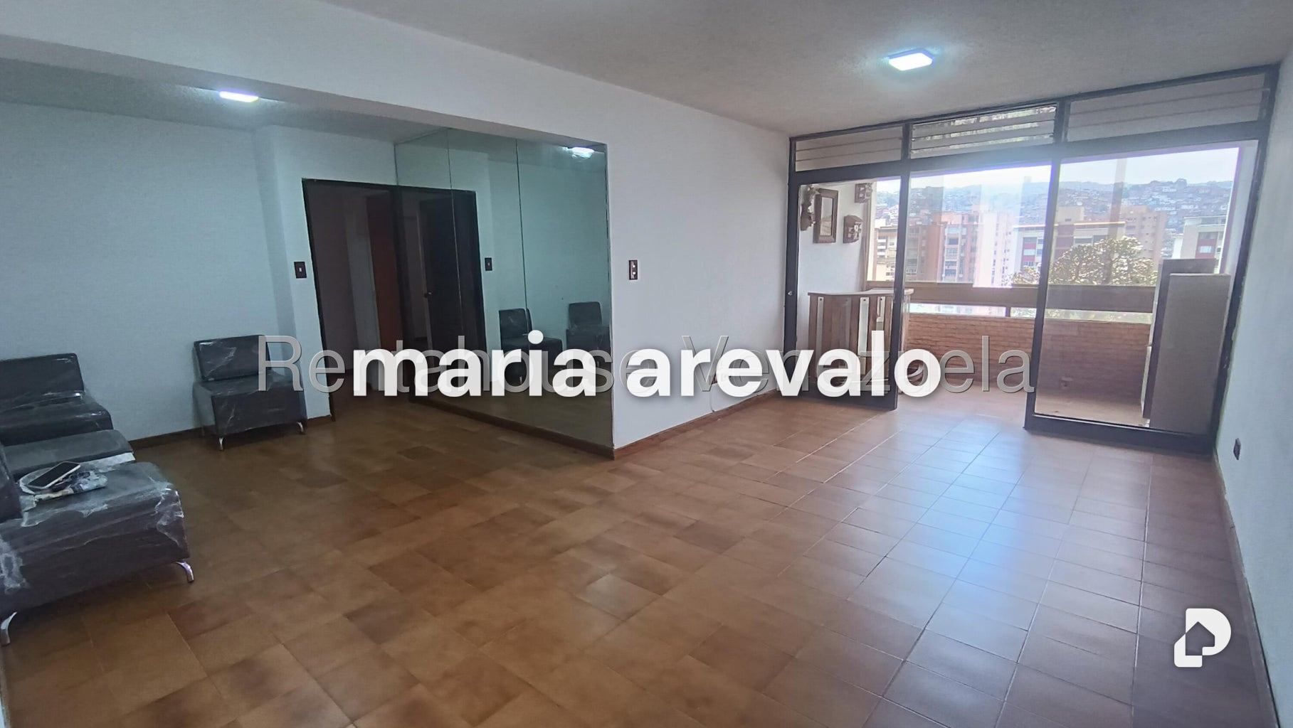 Apartamento en La Urbina, Caracas – 2