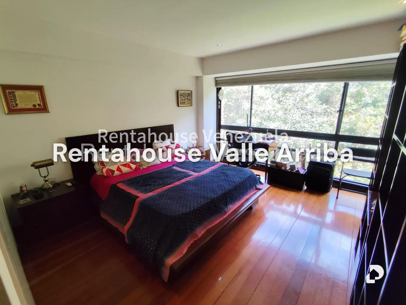 Apartamento en Lomas de La Lagunita, Caracas – 17