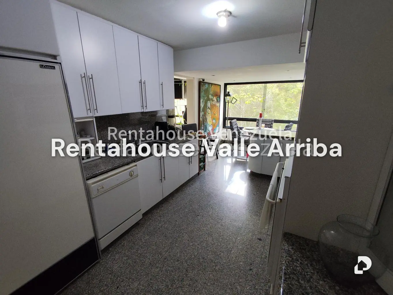 Apartamento en Lomas de La Lagunita, Caracas – 23