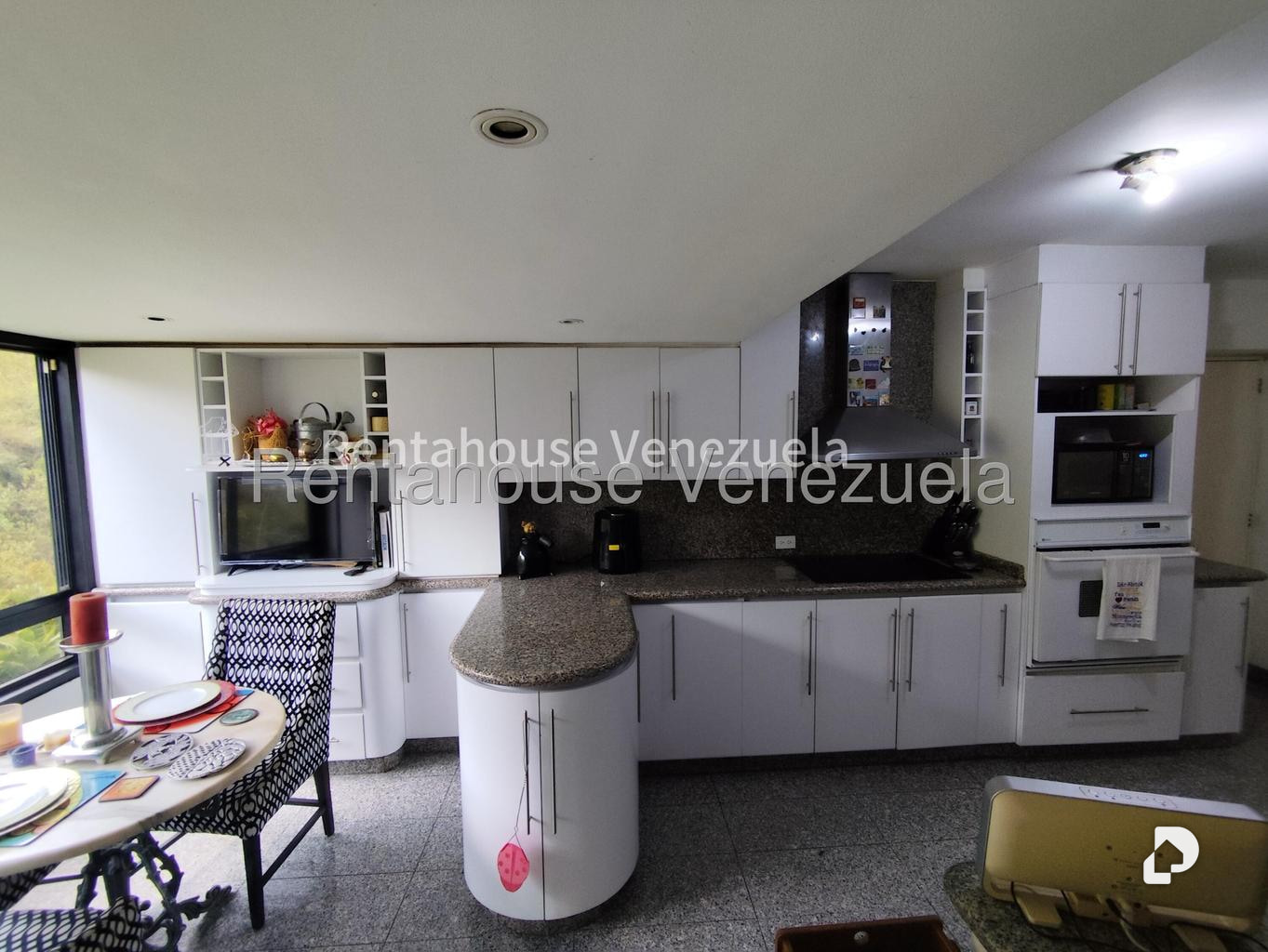 Apartamento en Lomas de La Lagunita, Caracas – 24