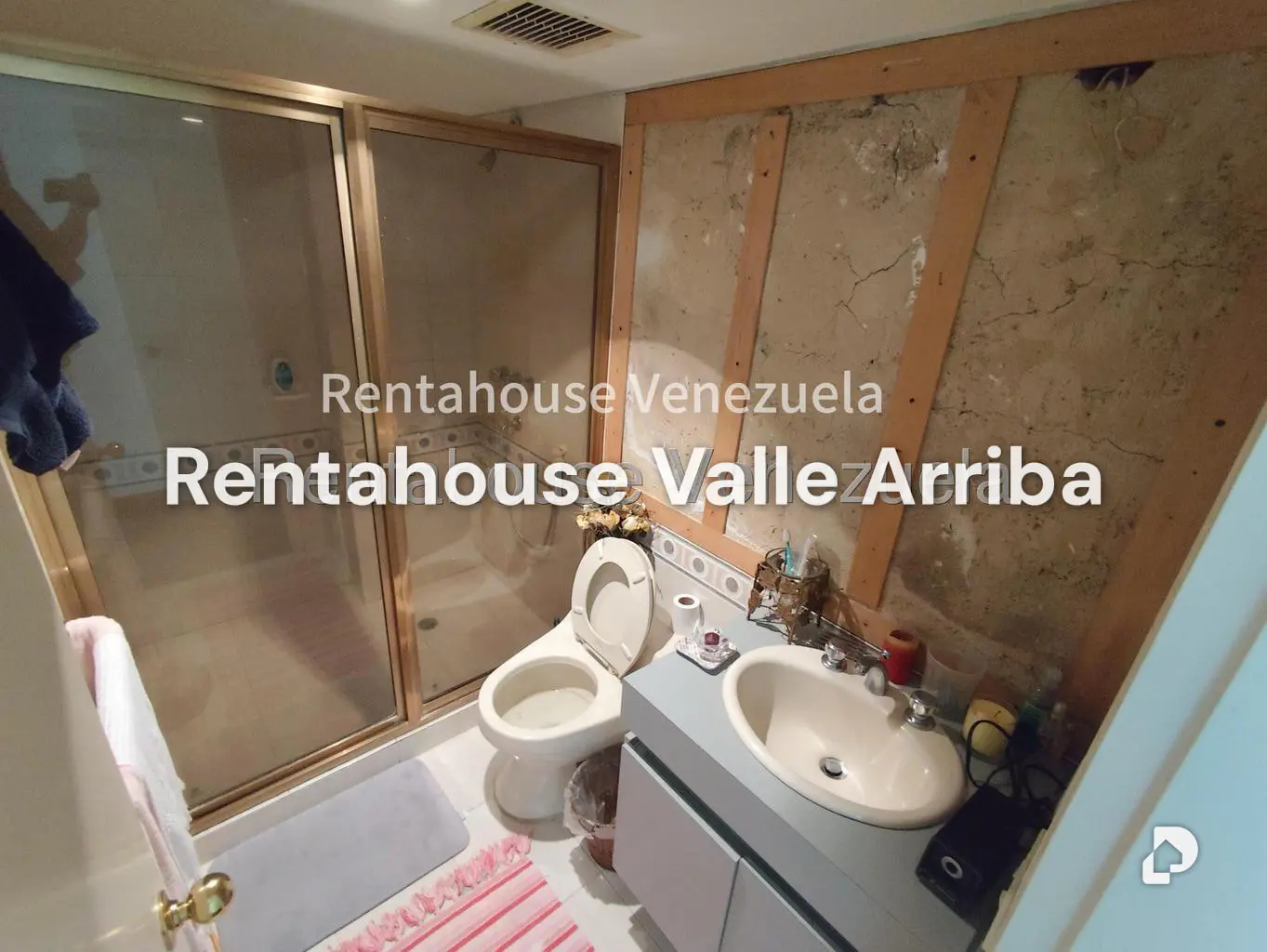 Apartamento en Lomas de La Lagunita, Caracas – 20