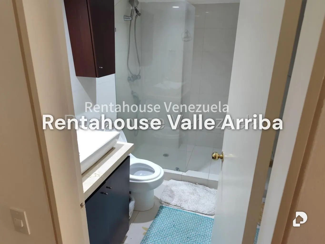 Apartamento en Lomas de La Lagunita, Caracas – 18