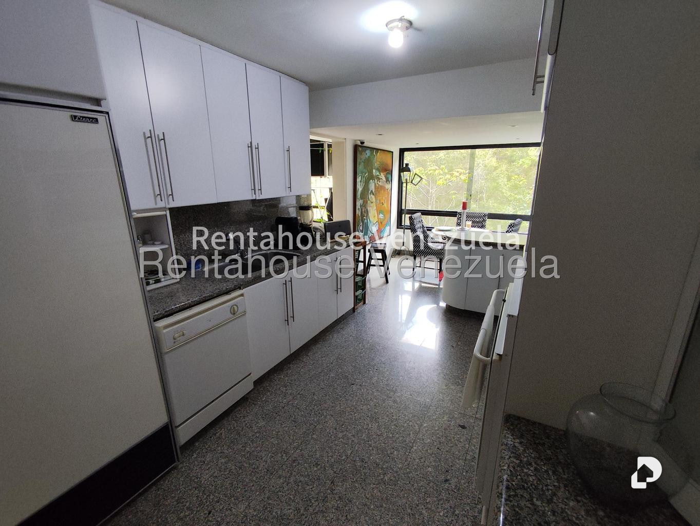 Apartamento en Lomas de La Lagunita, Caracas – 23