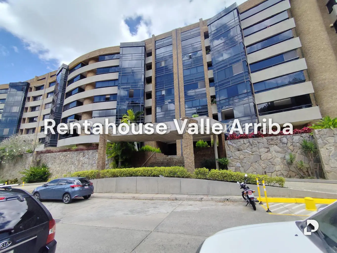 Apartamento en Lomas de La Lagunita, Caracas – 1