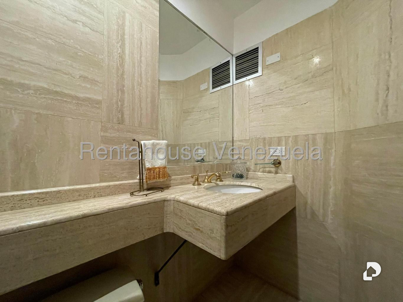 Apartamento en Colinas de Valle Arriba, Caracas – 23