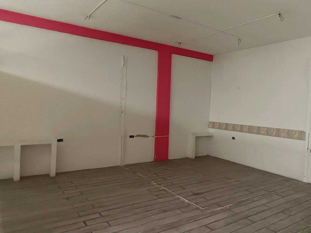 Local comercial en Catedral, Valencia - 1