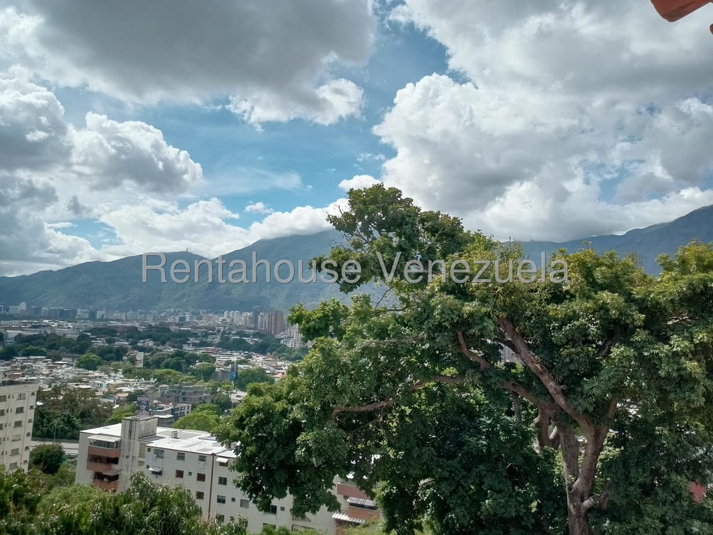 Casa en Colinas de La California, Caracas