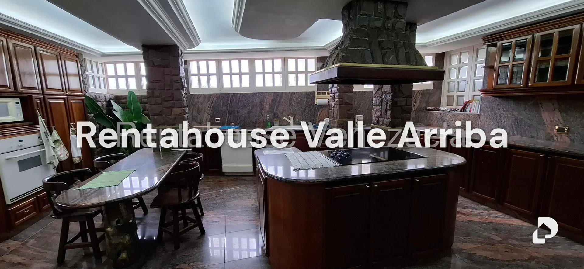 Casa en Macaracuay, Caracas – 15