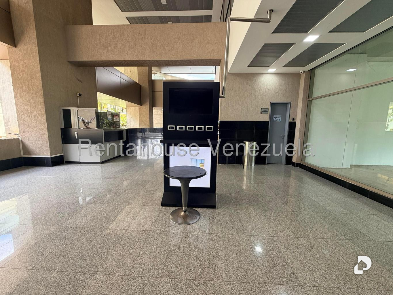 Oficina en Macaracuay, Caracas – 12