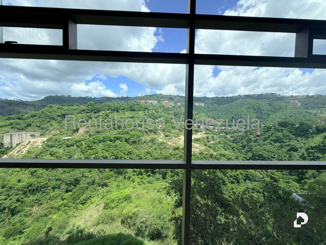 Oficina en Macaracuay, Caracas – 19
